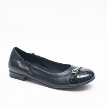 Ros hommerson clearance cap toe flat