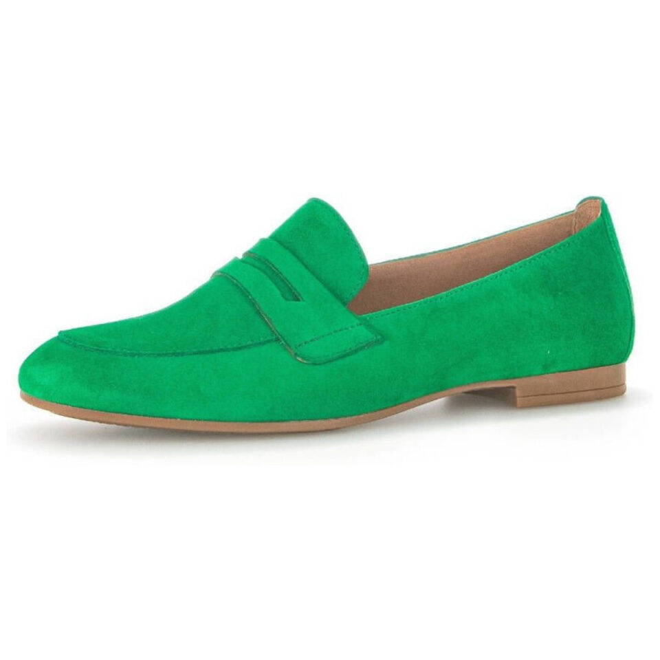 Gabor loafer in green suede, left